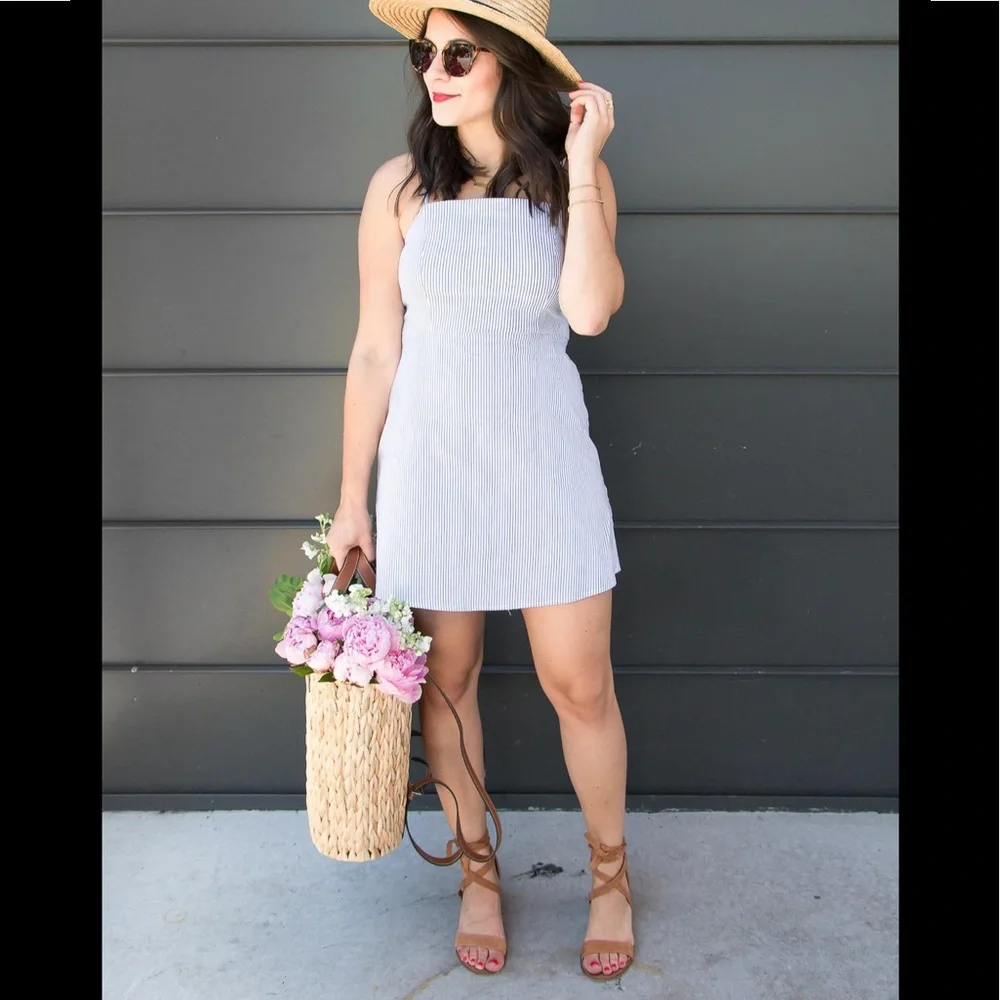 Urban outfitter beige color prom dress a6 - Picture 4 of 12